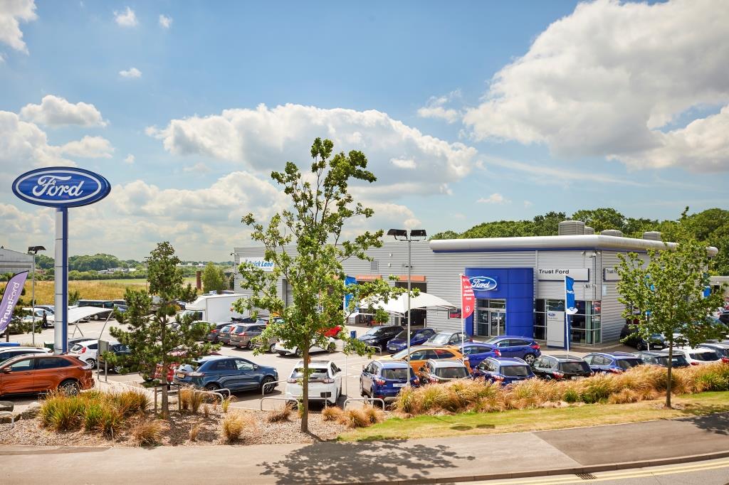 TrustFord Bristol - Cribbs Causeway Ford Store & Van Centre